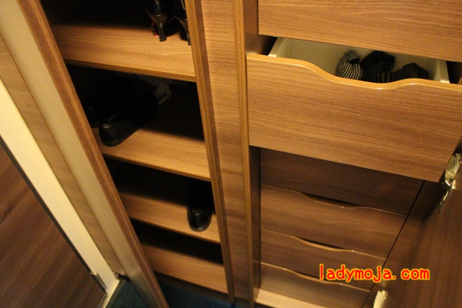 MSCスプレンディダ部屋の収納